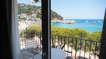 Suite estudio Deluxe, vistas al mar | Terraza o patio