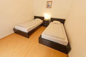1 Schlafzimmer, Bügeleisen/Bügelbrett, kostenloses WLAN, Bettwäsche