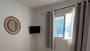 1 slaapkamer, reisbedje, gratis wifi, beddengoed