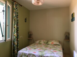 3 Schlafzimmer, Bügeleisen/Bügelbrett, Reisekinderbett