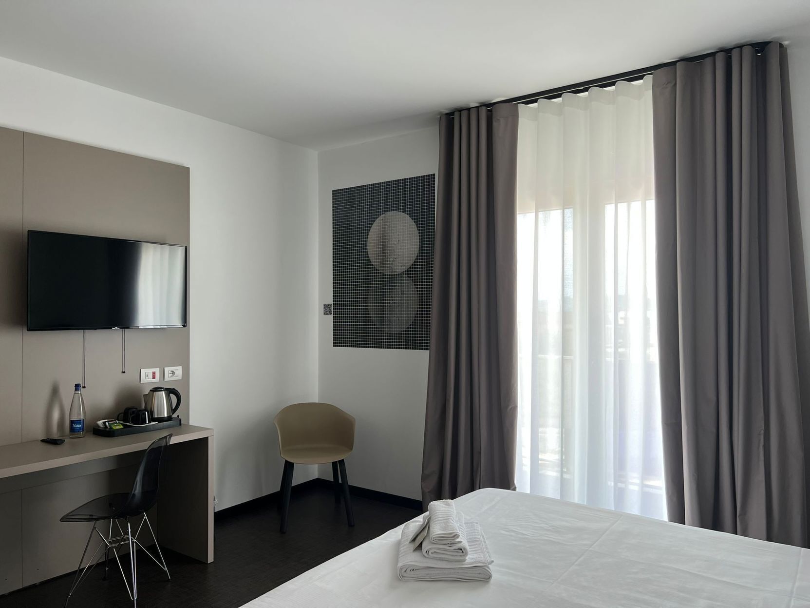 Literie de qualité, couette en duvet, minibar, coffre-fort