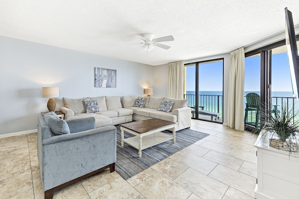 Signature Condo, 3 Bedrooms, Balcony, Ocean View | Living room | 55-inch Smart TV with cable channels, TV