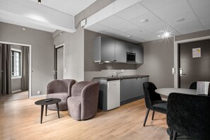 經典公寓 | 私人廚房 | 廚房用具/餐具/器皿