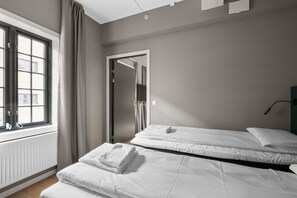 One Bedroom for 2 | 熨斗/熨衫板、免費 Wi-Fi