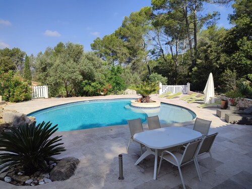 Calme et repos en Provence verte