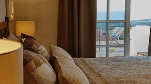 3 makuuhuonetta, silitysrauta/-lauta, vauvan matkasänky, ilmainen Wi-Fi