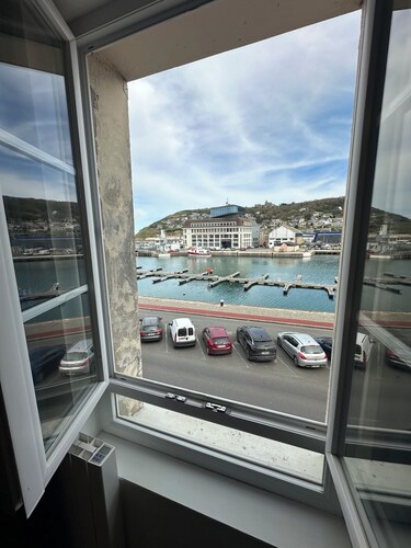 Captain YOO - Terre Neuvas - Suite du capitaine sur le port
