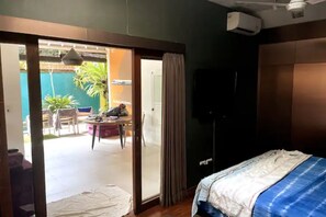 2 bedrooms, in-room safe, desk, free WiFi - Beautiful Oasis with pool in Kerobokan Kelod (Kelod)