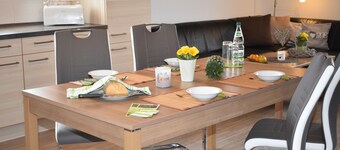 5-star apartment, 60 sqm, 2nd floor, family-friendly, WiFi, playground in the garden