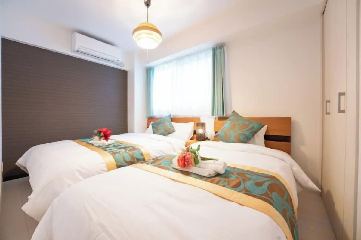 Standard two-bedroom apartment 3F