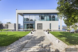 Front of property - WelHome - Extraordinary Giant Water Villa on Nurai Island (Abu Dhabi)