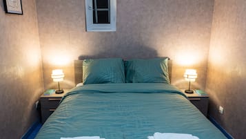 1 chambre, fer et planche à repasser, lit parapluie, Wi-Fi gratuit