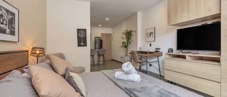 Ullakkohuoneisto (603B) | 1 makuuhuone, pimennysverhot, silitysrauta/-lauta, ilmainen Wi-Fi