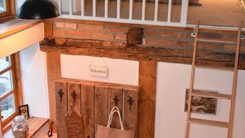 2 Schlafzimmer, Reisekinderbett, kostenloses WLAN, Bettwäsche