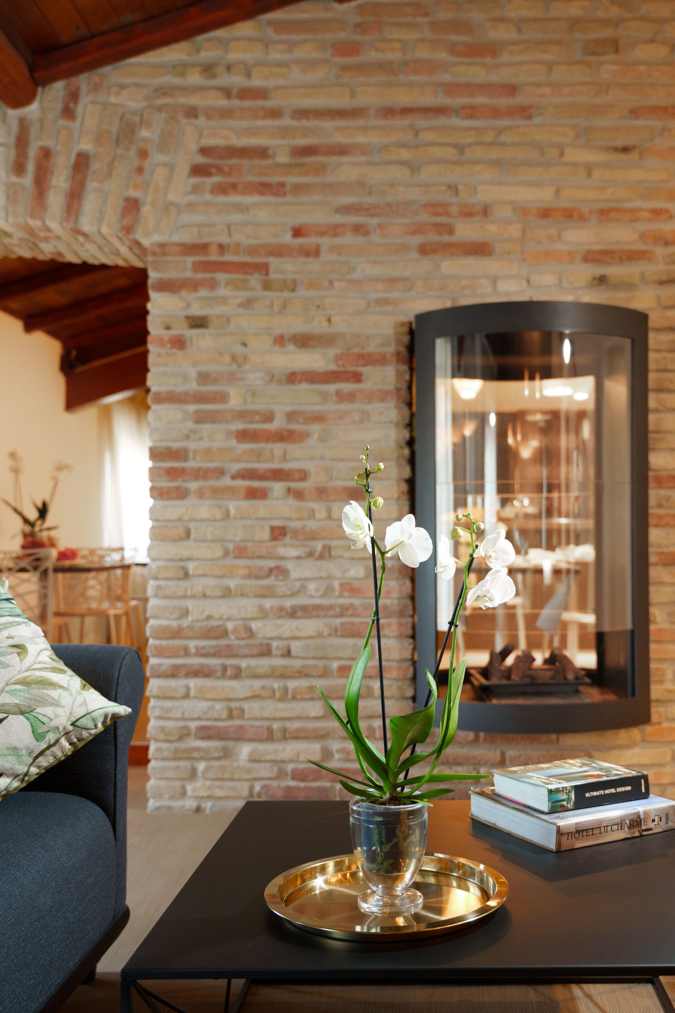 30-inch flat-screen TV with satellite channels, TV