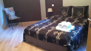 3 chambres, fer et planche Ă repasser, lit parapluie, Wi-Fi gratuit