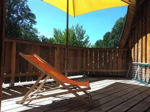 Terrace/patio - Charming wooden house in the heart of nature (Dietwiller)