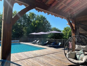 Piscine extérieure, piscine chauffée