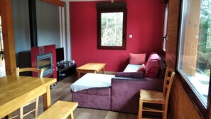 Televisión, chimenea