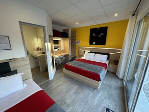 Chambre SUPERMAN - Domaine Maxxim (Clermont-l'Herault)