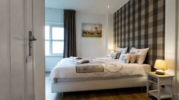 6 chambres, bureau, lit parapluie, Wi-Fi gratuit