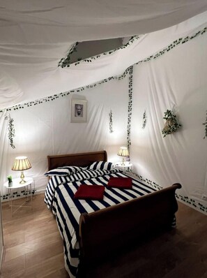 2 chambres, Wi-Fi gratuit, draps fournis