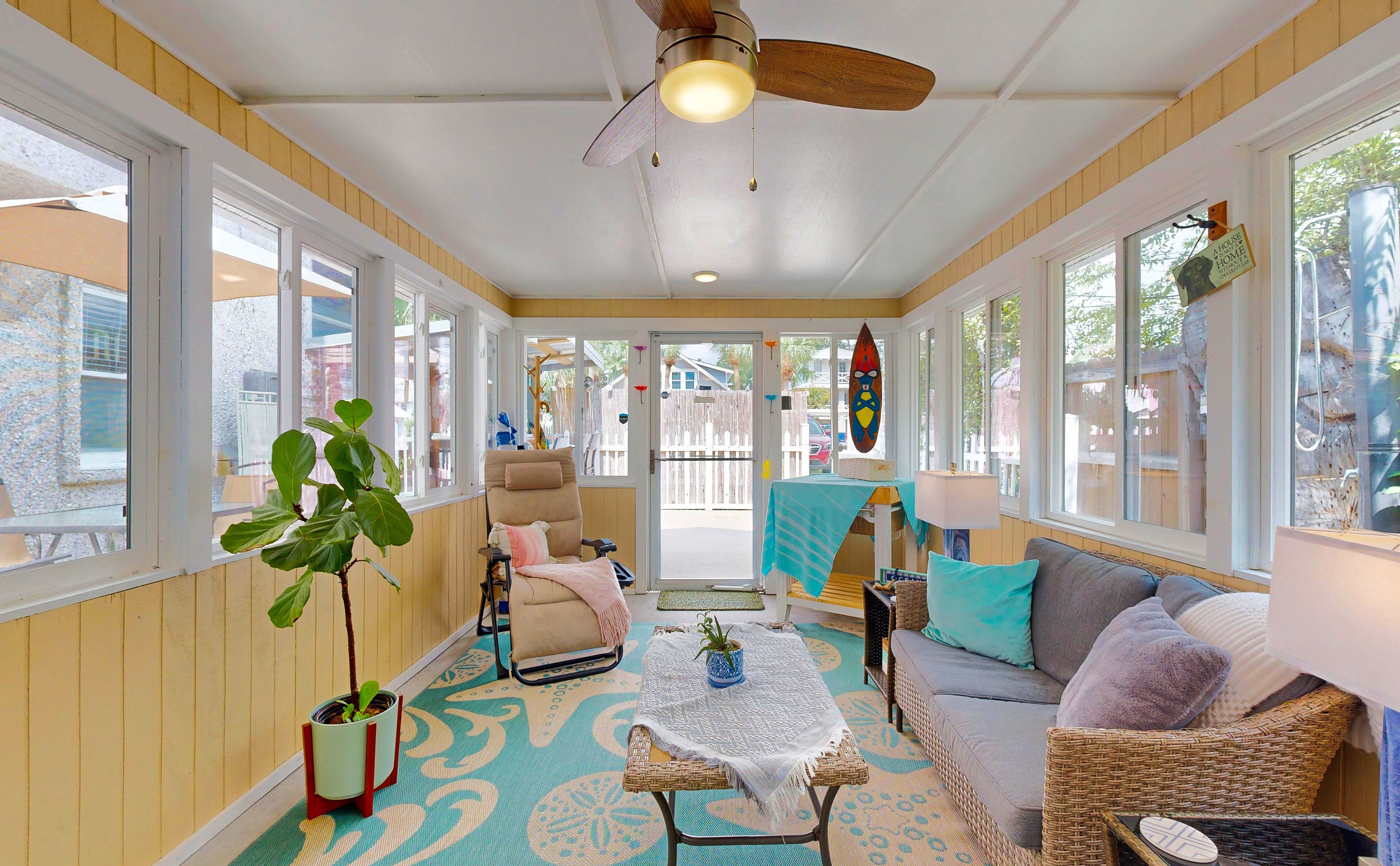 智能電視、書籍、音樂庫、影像庫