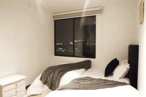 3 bedrooms, WiFi