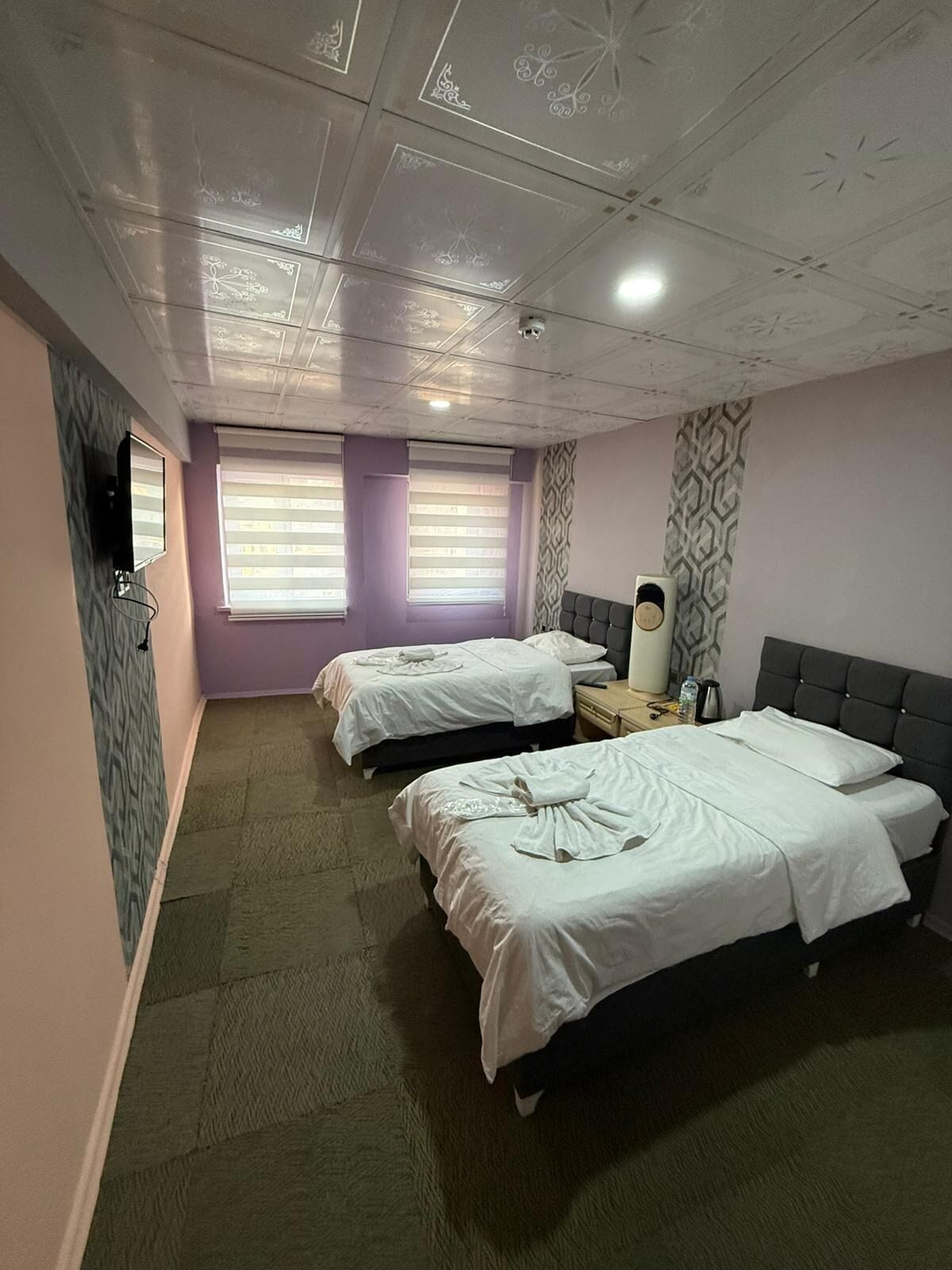 Standard Twin Room | Desk, laptop workspace, free WiFi, bed sheets