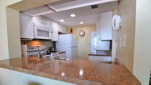 Unclassified image, 5 of 21, button - AMAZING OCEANFRONT CONDO - 809 Brandywine House, Sea Colony, Bethany Beach (Bethany Beach)