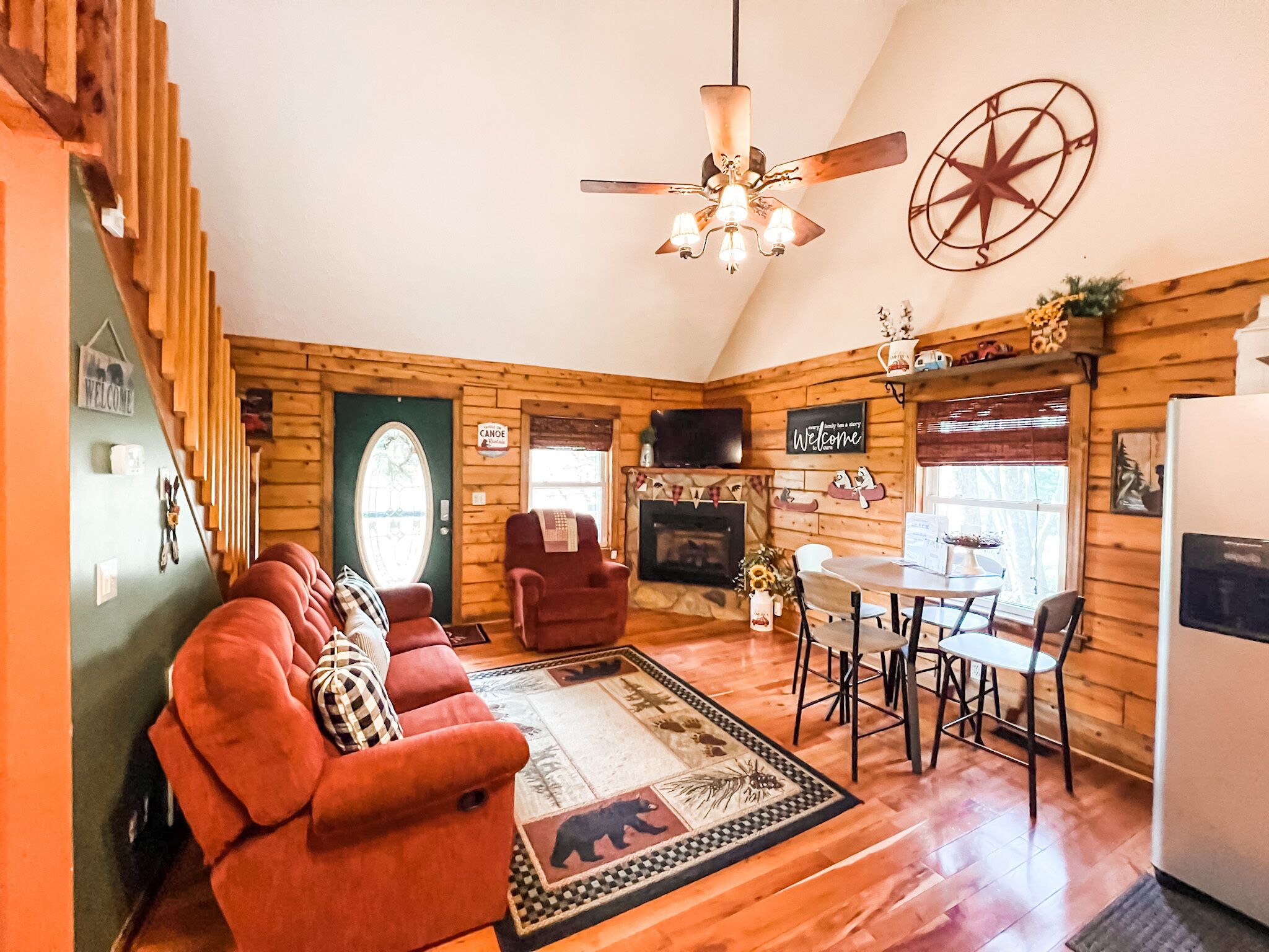 Televisión y chimenea 