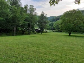 Property grounds - Relax @ Mt. Melody Log Cabin. Brand New Hot Tub and Masterbath. by Trout Stream (Fancy Gap)