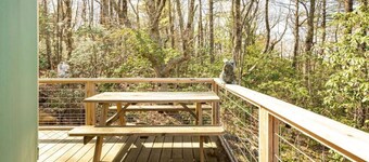 Soak in the Hot Tub & View the Stars @ "Starlight Yurt"