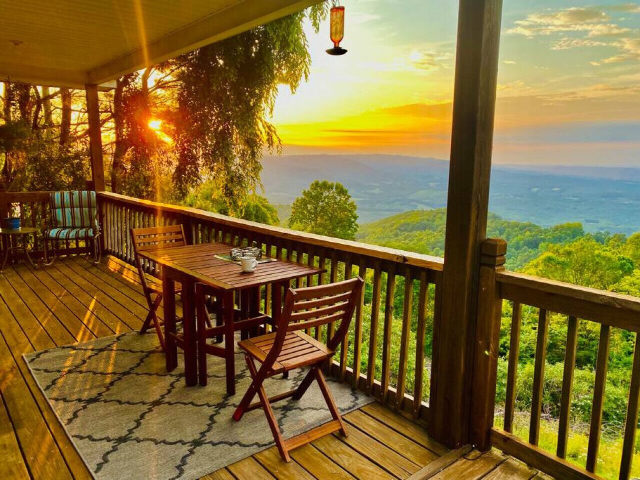 Experience the Magnificent Views @ Cloud 9