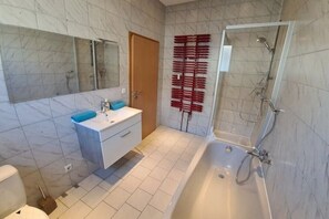 Håndklæder, Sæbe, Toiletpapir