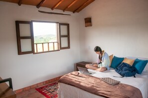 2 bedrooms, premium bedding, pillow-top beds, free WiFi - Ocoré Cabaña (Barichara)