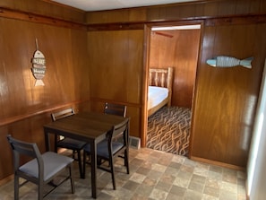 1 habitación, wifi y ropa de cama