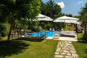 Alberca al aire libre