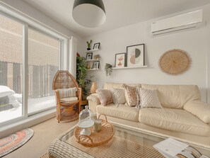 TV connectée, cheminée