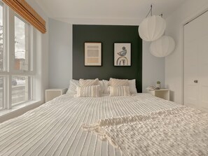 2 soverom, strykejern/-brett, reiseseng for barn og wi-fi (inkludert)