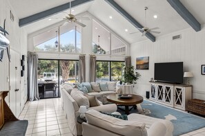 Smart TV, fireplace, video games, ping pong