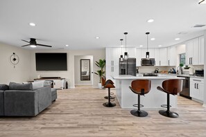 Fridge, microwave, oven, stovetop - Modern, newly remodeled with private heated pool. (Sarasota)