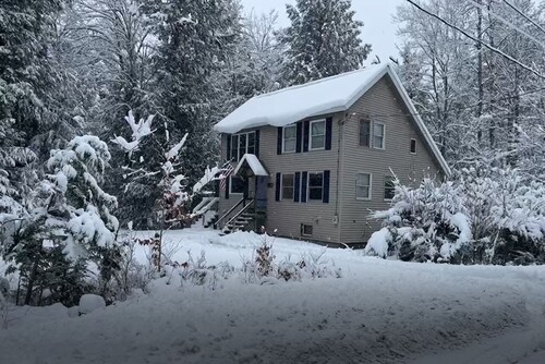 Cozy Chalet on Mill Creek