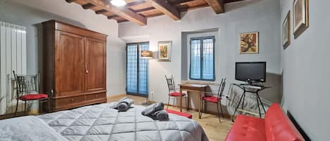 1 chambre, lit parapluie, Wi-Fi, draps fournis