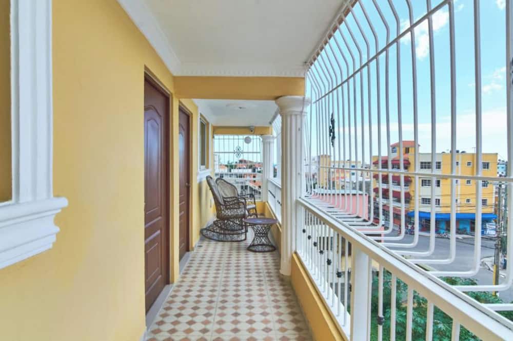 Premium Single Room in Corales del Sur