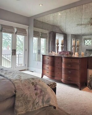 3 bedrooms, desk, iron/ironing board, free WiFi