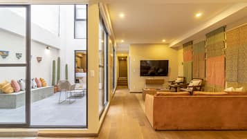 Premium Apartment | Living area