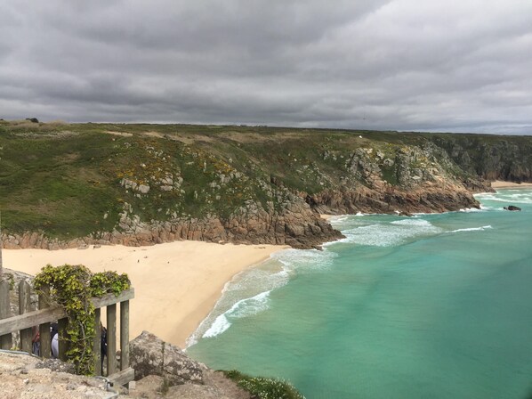 Cottage | Beach