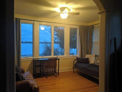 The Harbor House - Entire 1st Floor Waterfront