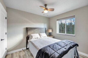 2 bedrooms, Internet, bed sheets